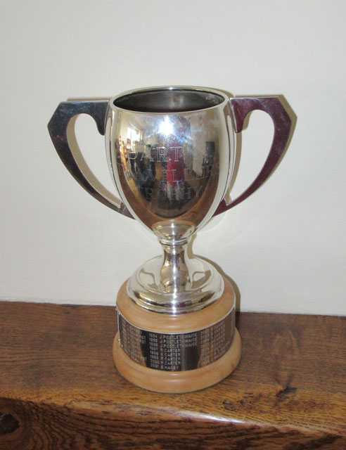 T33-Travellers-Trophy-small-with-new-base.jpg